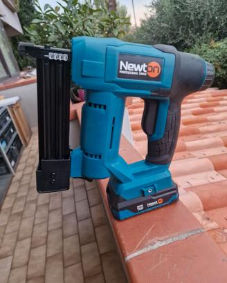 Chiodatrice Newton a batteria