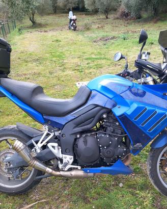 Triumph TIGER 1050