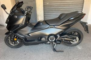 Tmax 560