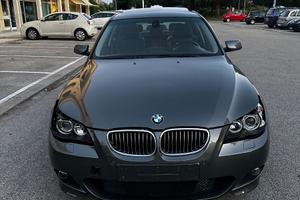 BMW 545i E60 2004 4.4 V8