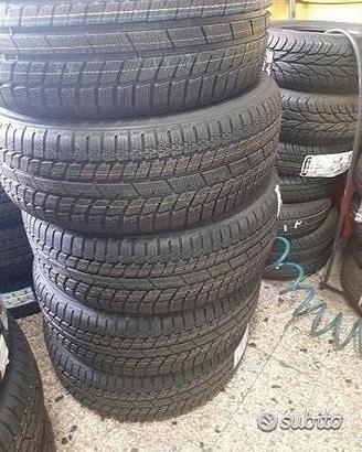 4 gomme nuove invernali 235 50 17 toyo