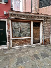 Magazzino deposito zona Dorsoduro