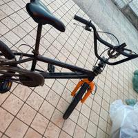 bicicletta bmx