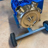 Pompa autodescante liverani