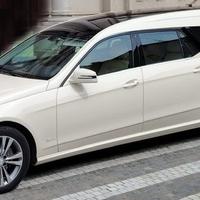Carro funebre Mercedes E212