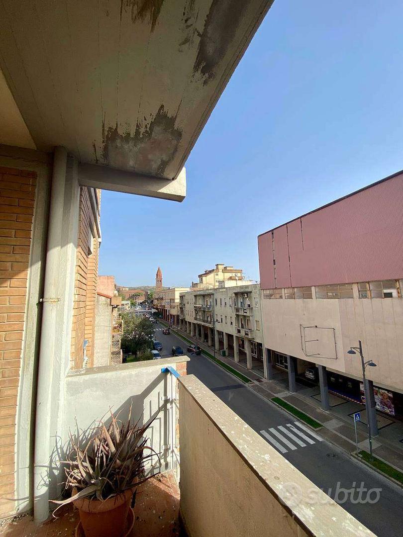 Apartment in Carbonia, Rinascita, Serbariu - Altro