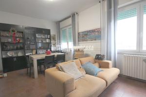 APPARTAMENTO AL PRIMO PIANO RISTRUTTURATO E CON PO