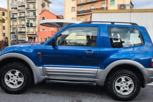 Mitsubishi Pajero 2.5 TDI 3p. GLS1
