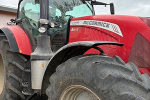 Trattore gommato McCormick x7.680