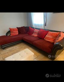 Divano meraviglioso a penisola