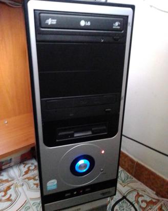 Computer fisso intel quad core