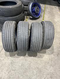 4 Gomme nuove usate solo 4 mesi