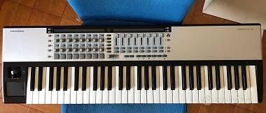 Masterkeyboard Novation ReMOTE 61SL mkI