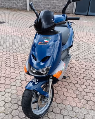 Aprilia SR 