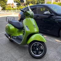 Vespa 300 gts Super