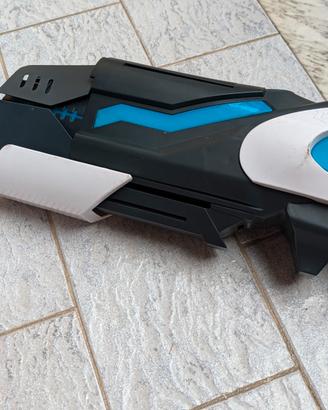 Fucile Max Steel e personaggio 