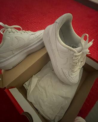 Nike donna 37.5