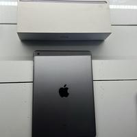 Ipad 9.7 con scatola originale + custodia