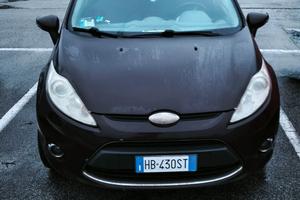 Ford Fiesta Mark 6 Titanium GPL anno 2010