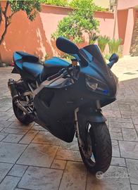 Yamaha R1