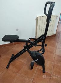 Total Crunch Fitness attrezzo per allenamento