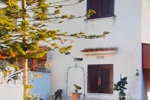 Villetta zona Luogovivo/Baia del Pescatore