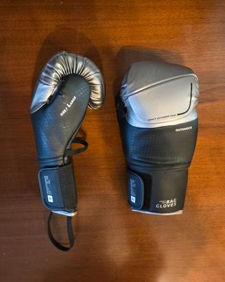 Guantoni da sacco Outshock 900 Pro Boxing NUOVI