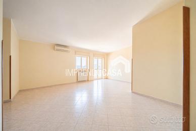 Panoramico Luminoso Quadrivani 120MQ 2 Posti auto