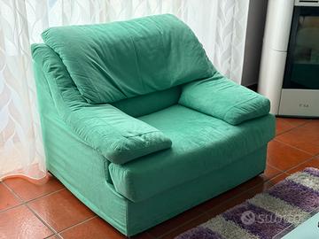 Divano con DUE Poltrone