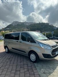 Ford Transit 9 Posti Passo lungo