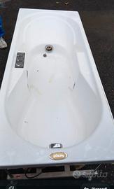 vasca idromassaggio jacuzzi usata
