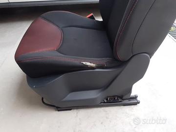 Sedile Renault Clio 4