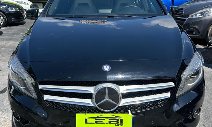 Mercedes-benz A 180 160 CDI Dark Night Edition 201