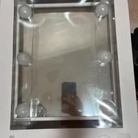 Specchio illuminato con lampadine