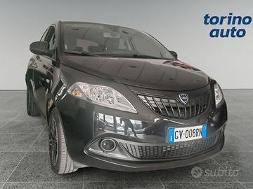 Lancia Ypsilon 1.0 FireFly 5 porte S&S Hybrid...