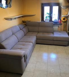 Divano letto angolo destro con puff contenitore