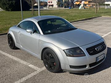 Audi TT 1.8T 224cv quattro