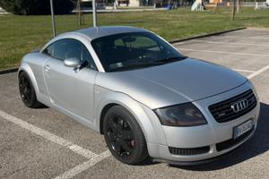 Audi TT 1.8T 224cv quattro
