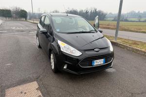 Ford b max 2017  1.4 gpl 100000 km perfetta