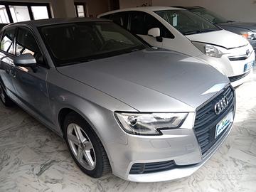 Audi A3 1.6 TDI 116 CV Business