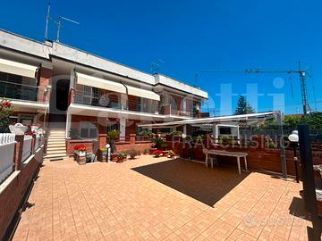 Appartamento Pomezia [Cod. rif 3325470VRG]