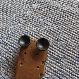 2 vecchie maniglie in ottone a pomello vite in fer