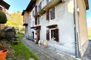 CASA SEMINDIPENDENTE A CAMPIGLIA CERVO