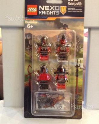 Lego battle set nexo knights 853515 853516