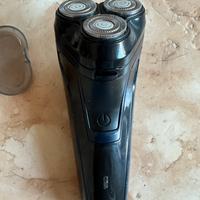Rasoio a 3 lame a batterie