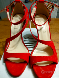 Sandalo rosso con tacco