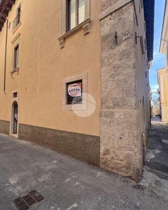 MULTILOCALE A L'AQUILA