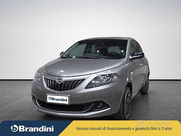 Lancia Ypsilon 1.0 hybrid Gold s&s 70cv
