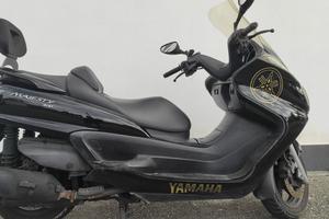 Majesty 400