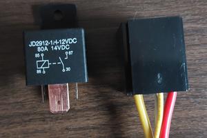 Relè 12V DC, 80A, 4 contatti, per auto e moto